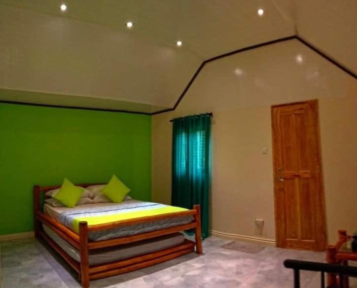 Dreamink Farm Og Myl'S Place Sorsogon Exterior photo